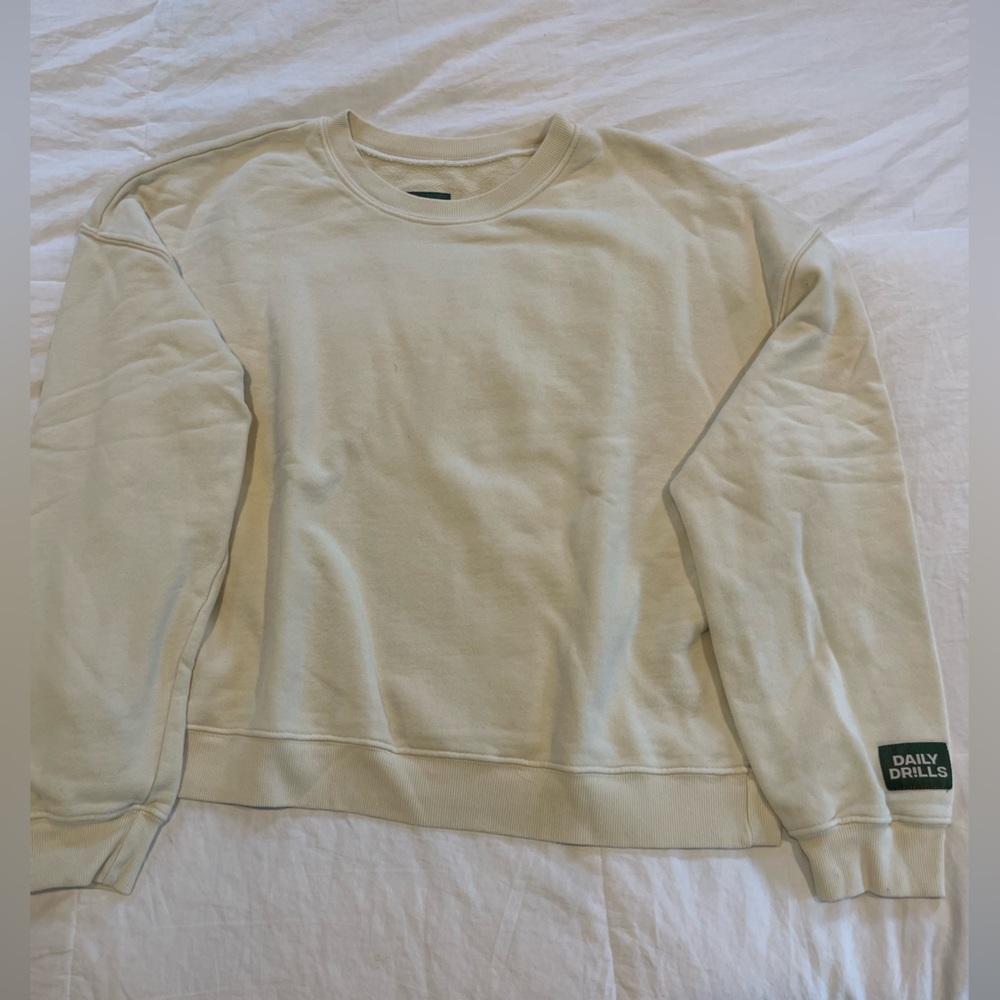 Daily Drills UNISEX OVERSIZED CREW. Ivory. Med-lg sweatshirt.